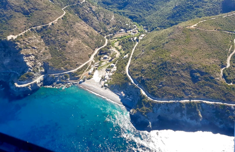 Cap Corse aus der Luft im Ultraleichtflugzeug