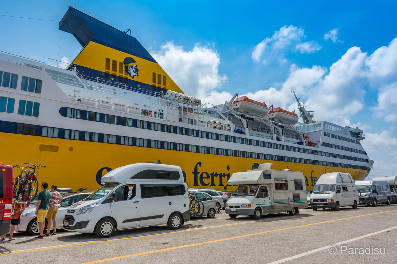 Korsika Fähre - Ferries vers la Corse