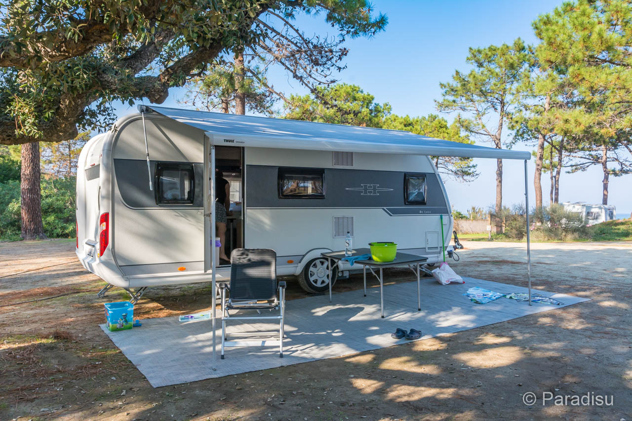 Korsika mit Wohnwagen / La Corse en caravane